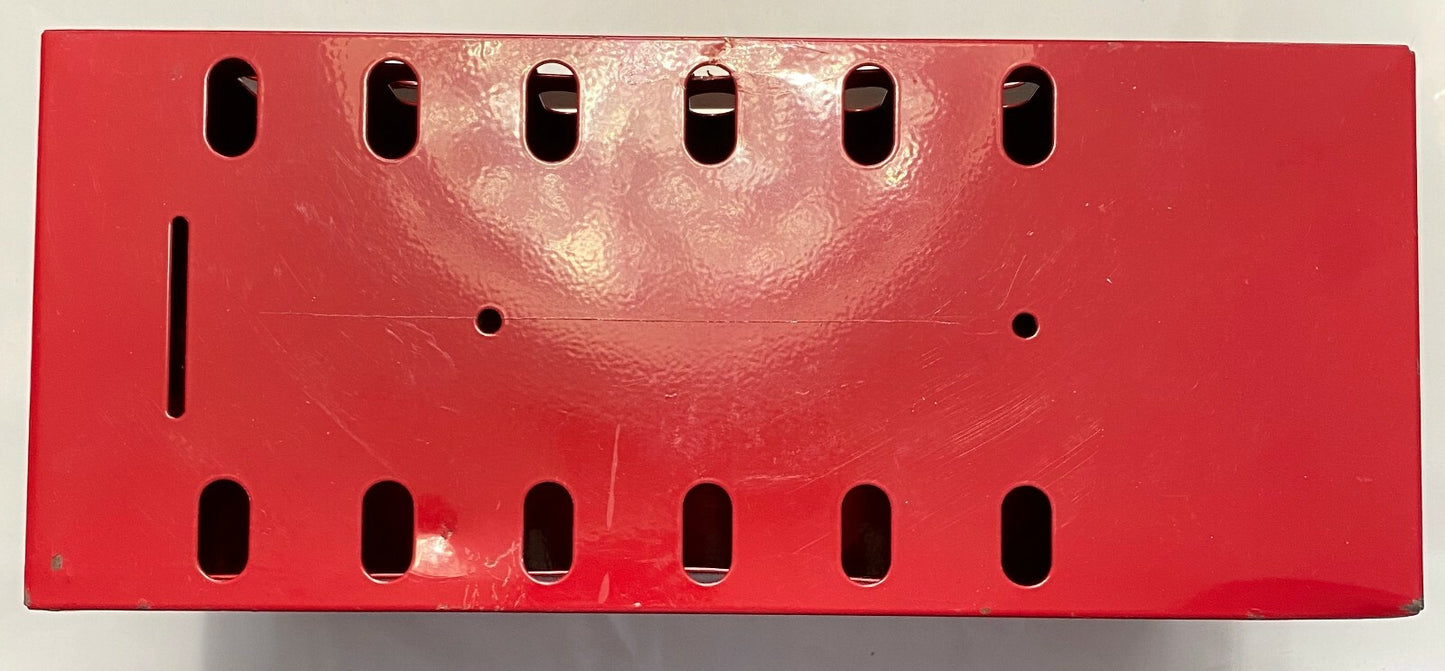 NORTH SAFTEY HONEYWELL GROUP LOCK BOX GLB03 RED STEEL LOCKOUT BOX FOR 13 LOCKS