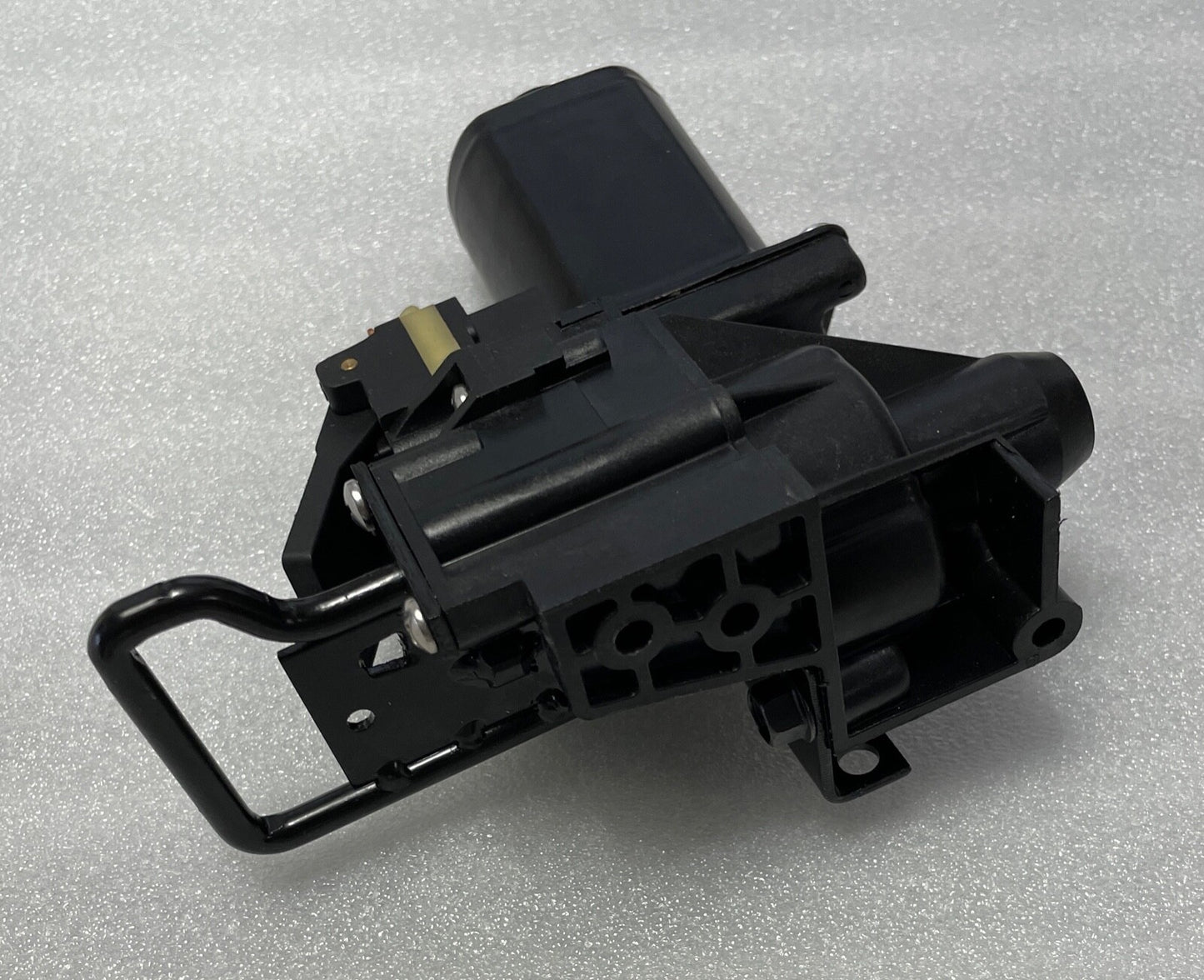 DORMAN 747-002 TRUNK LID PULL DOWN MOTOR OE SOLUTIONS 10468 19014 NEW